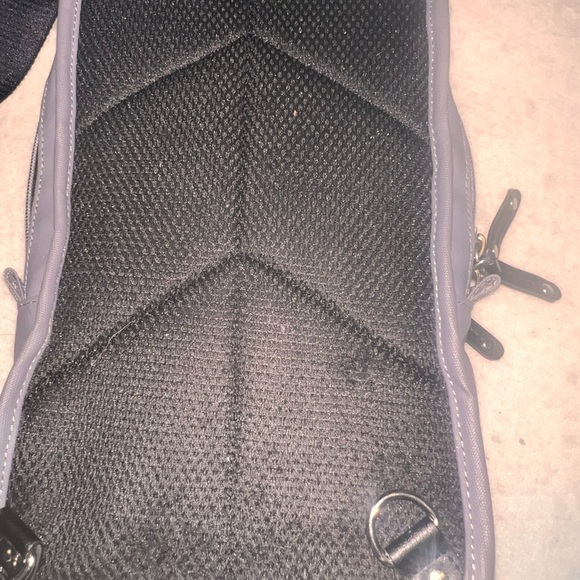 Harvest Label | Urban Sling Pack - Picture 7 of 11